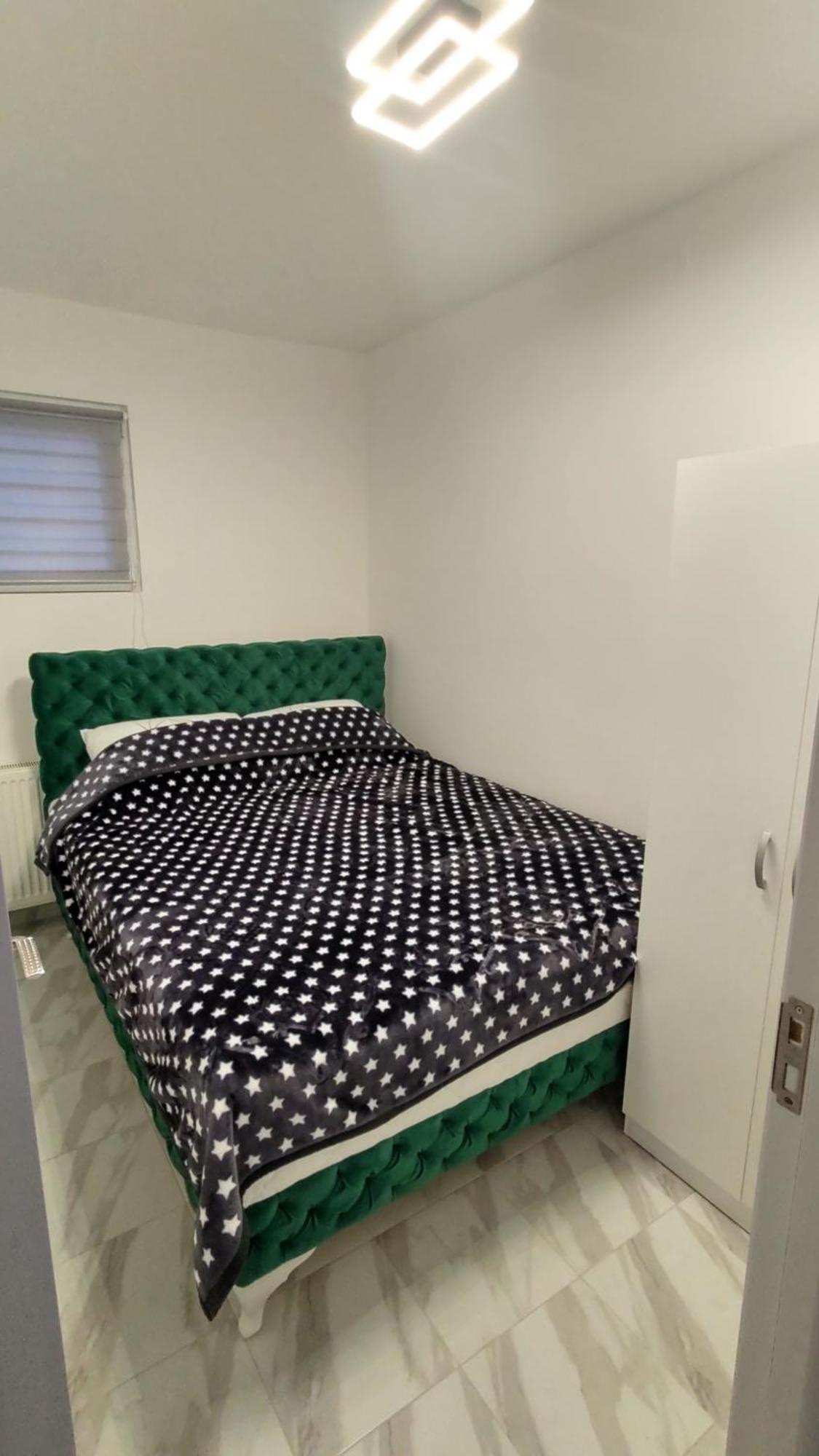 Apartman Big 2 Novi Sad Exterior foto